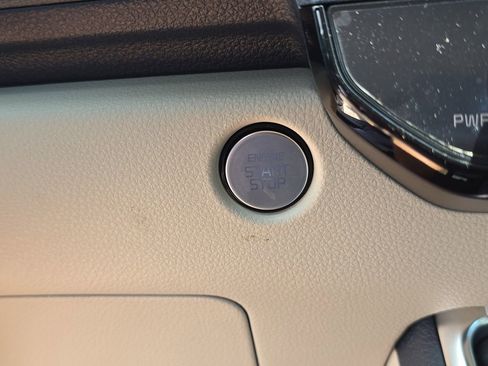New 2026 Kia Carnival EX FWD image 28