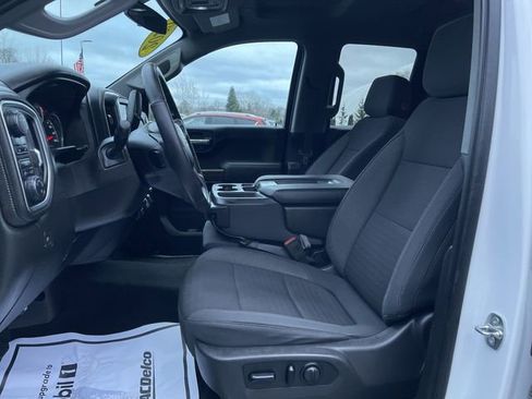 Used 2020 Chevrolet Silverado 1500 LT w/ All-Star Edition image 19