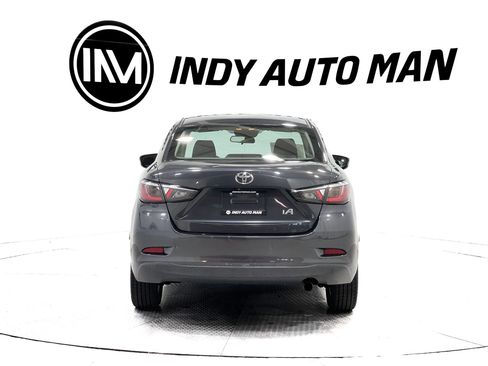Used 2018 Toyota Yaris iA FWD image 5