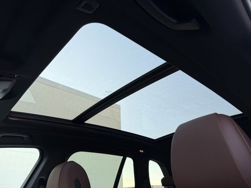 New 2026 BMW X5 xDrive50e image 27