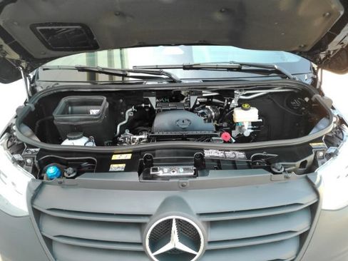 Used 2026 Mercedes-Benz Sprinter 2500 image 44