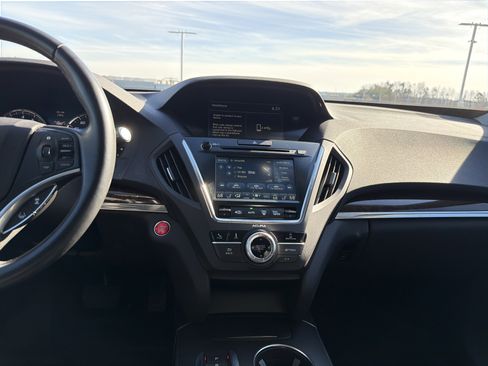 Certified 2018 Acura MDX SH-AWD image 30