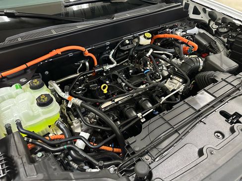 New 2026 Ford Maverick XLT image 18