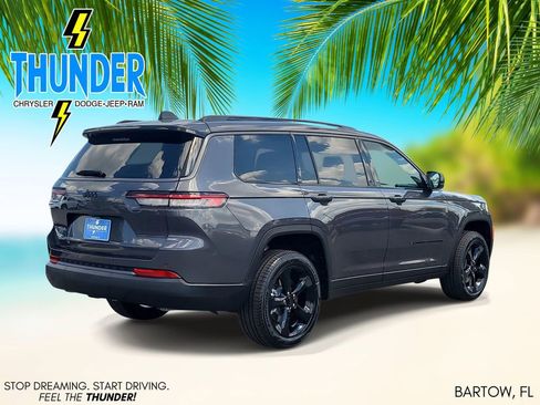 New 2026 Jeep Grand Cherokee L Limited RWD image 4