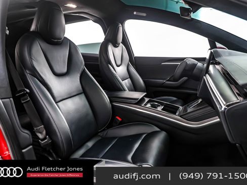 Used 2023 Tesla Model X Plaid image 6