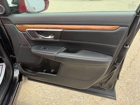 Used 2017 Honda CR-V Touring image 18
