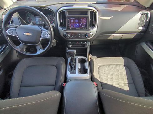 Used 2017 Chevrolet Colorado LT w/ LT Convenience Package image 13