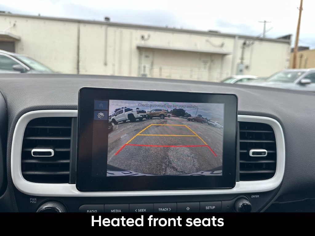 Used 2026 Hyundai Venue SEL FWD image 18