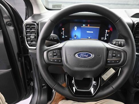 New 2025 Ford Ranger XLT w/ Equipment Group 301A High image 31