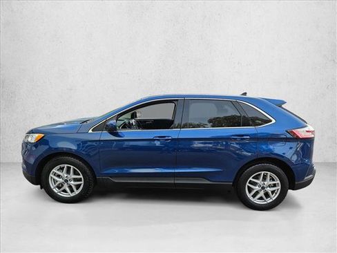 Used 2021 Ford Edge SEL w/ Convenience Package image 9