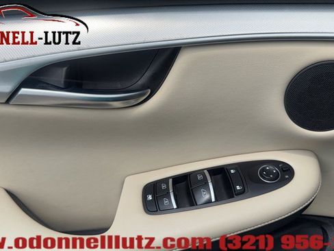 Used 2019 INFINITI QX50 Essential w/ Proassist Package FWD image 12
