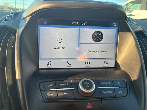 Used 2019 Ford Escape SE image 18