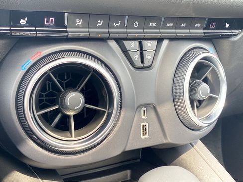 New 2024 Chevrolet Blazer LT w/ Sound & Technology Package image 2