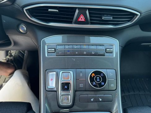 Used 2021 Hyundai Santa Fe SEL w/ Convenience Package AWD/4WD image 18