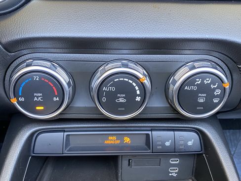 Certified 2024 MAZDA MX-5 Miata Grand Touring w/ Weather Package RWD image 29