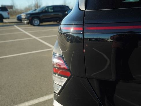 Used 2024 Hyundai Kona SEL image 38