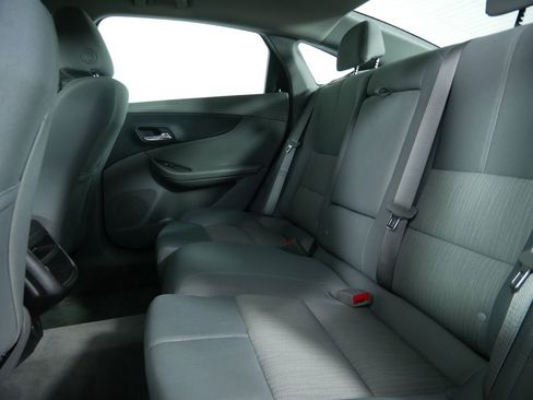 Used 2015 Chevrolet Impala LS FWD image 16
