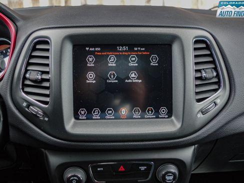 Used 2020 Jeep Compass Trailhawk image 20