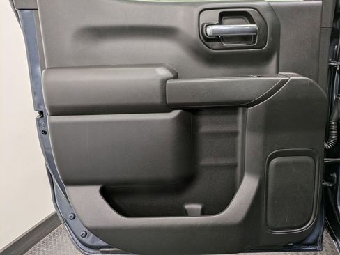 Used 2020 Chevrolet Silverado 1500 Custom Trail Boss w/ Custom Convenience Package image 23