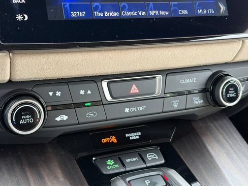 Used 2020 Honda Clarity Touring image 19