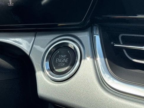 New 2025 Chevrolet Trax LT w/ Driver Confidence Package image 29