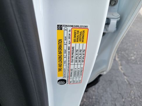 Certified 2024 Chevrolet Equinox Premier w/ LPO, Floor Liner Package FWD image 49