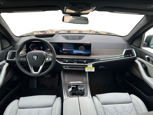 New 2026 BMW X5 xDrive40i image 17