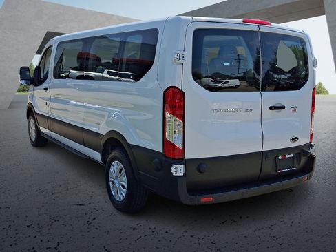 Used 2024 Ford Transit 350 XLT RWD image 4