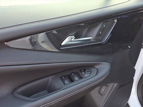 New 2025 Chevrolet Blazer EV LT image 11