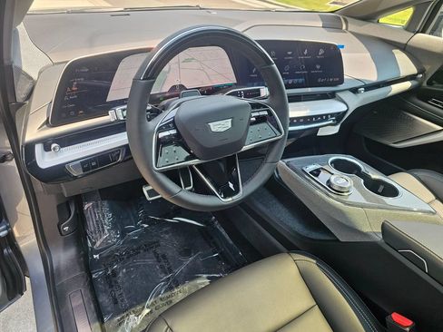 New 2026 Cadillac Optiq Luxury 1 AWD/4WD image 19