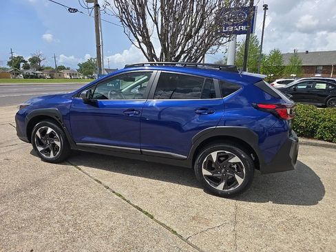 Certified 2025 Subaru Crosstrek 2.5i Limited w/ Crosstrek Mirror Package image 8