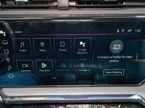 Used 2024 GMC Sierra 2500 AT4 w/ Technology Package image 22