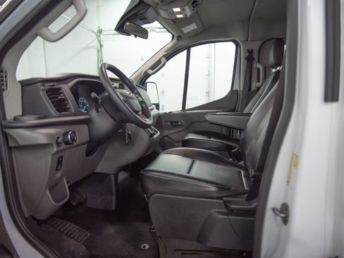 Used 2022 Ford Transit 350 XL RWD image 7