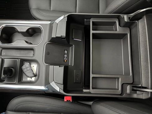 New 2025 GMC Sierra 1500 SLT w/ SLT Premium Plus Package image 32