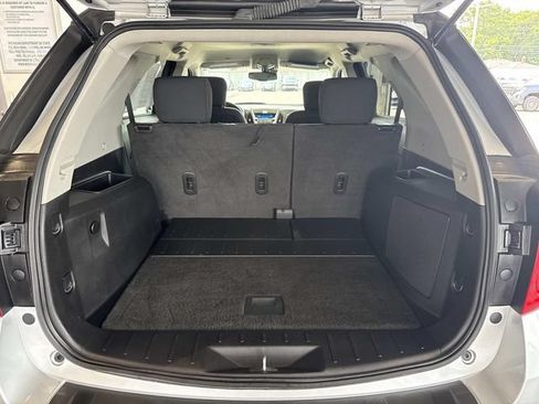 Used 2010 Chevrolet Equinox LT w/ Vehicle Interface Package FWD image 23