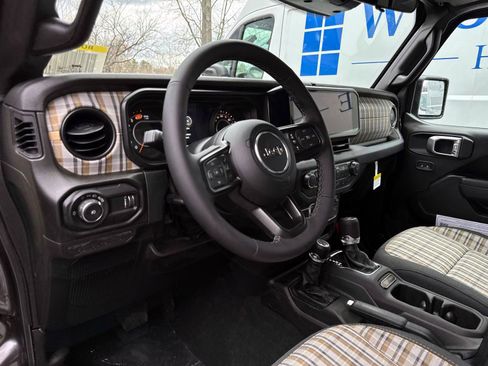 New 2026 Jeep Wrangler Unlimited Sport w/ Safety Group image 10