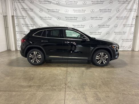 New 2026 Mercedes-Benz GLA 250 4MATIC image 3