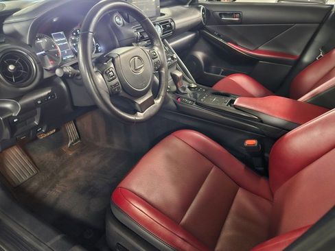 Used 2023 Lexus IS 300 w/ Comfort Package RWD image 9