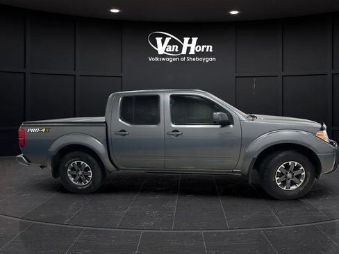 Used 2016 Nissan Frontier PRO-4X AWD/4WD image 7