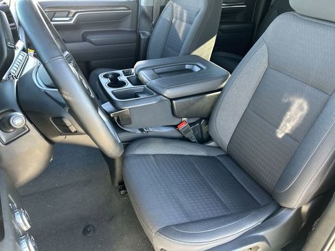 Used 2023 GMC Sierra 1500 SLE image 19