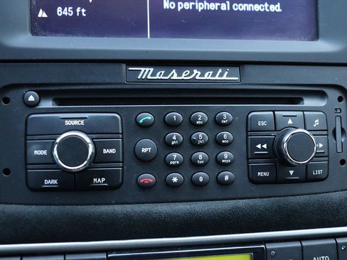 Used 2017 Maserati GranTurismo Sport image 23