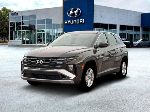 New 2026 Hyundai Tucson SE FWD image 1