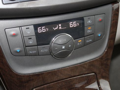 Used 2013 Nissan Sentra SL w/ Leather Pkg image 20