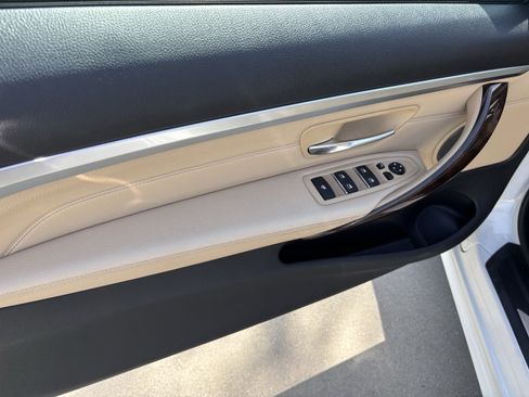 Used 2018 BMW 440i Convertible image 14