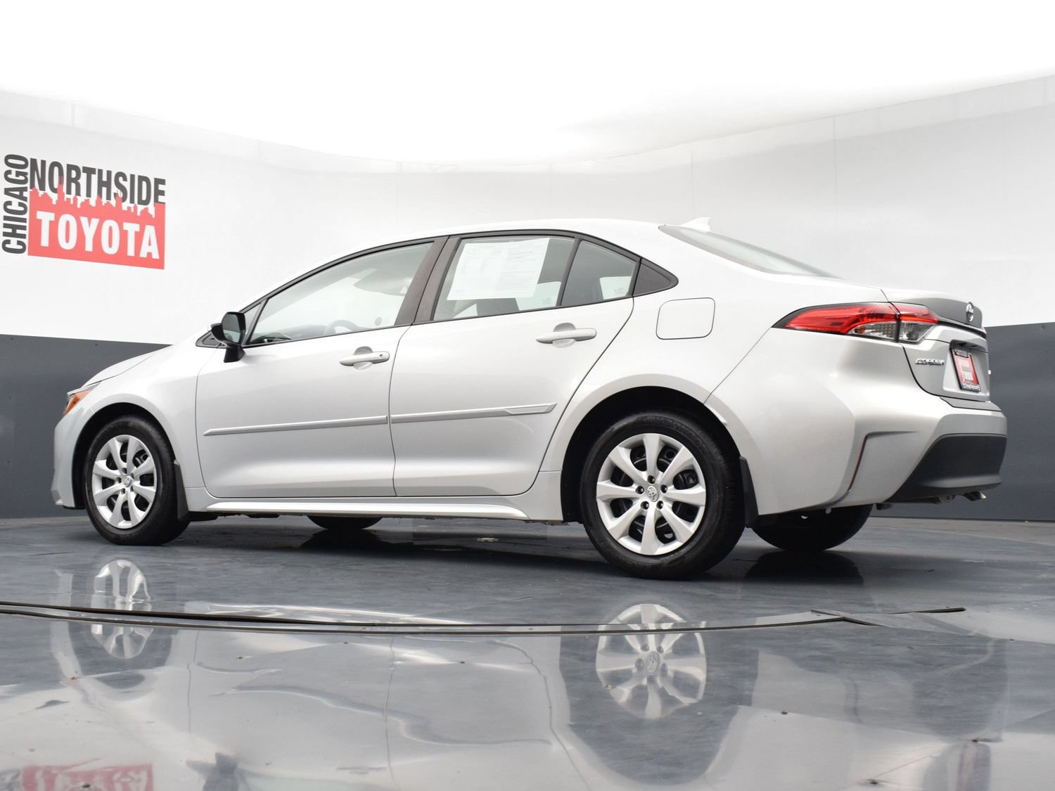 Used 2024 Toyota Corolla LE FWD image 26