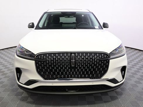 New 2026 Lincoln Aviator Reserve AWD/4WD image 10