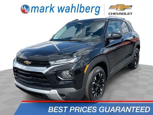 Used 2023 Chevrolet TrailBlazer LT w/ Convenience Package AWD/4WD image 1