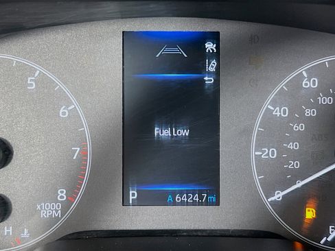 Used 2023 Toyota Corolla LE image 12