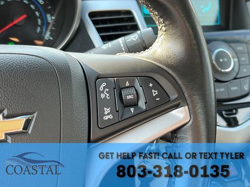 Used 2011 Chevrolet Cruze Eco image 32