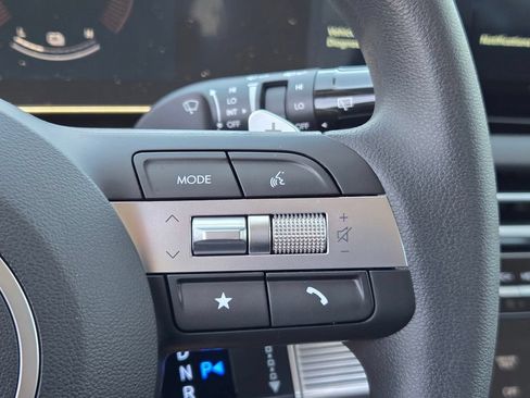 New 2026 Hyundai Tucson Blue SE AWD/4WD image 17